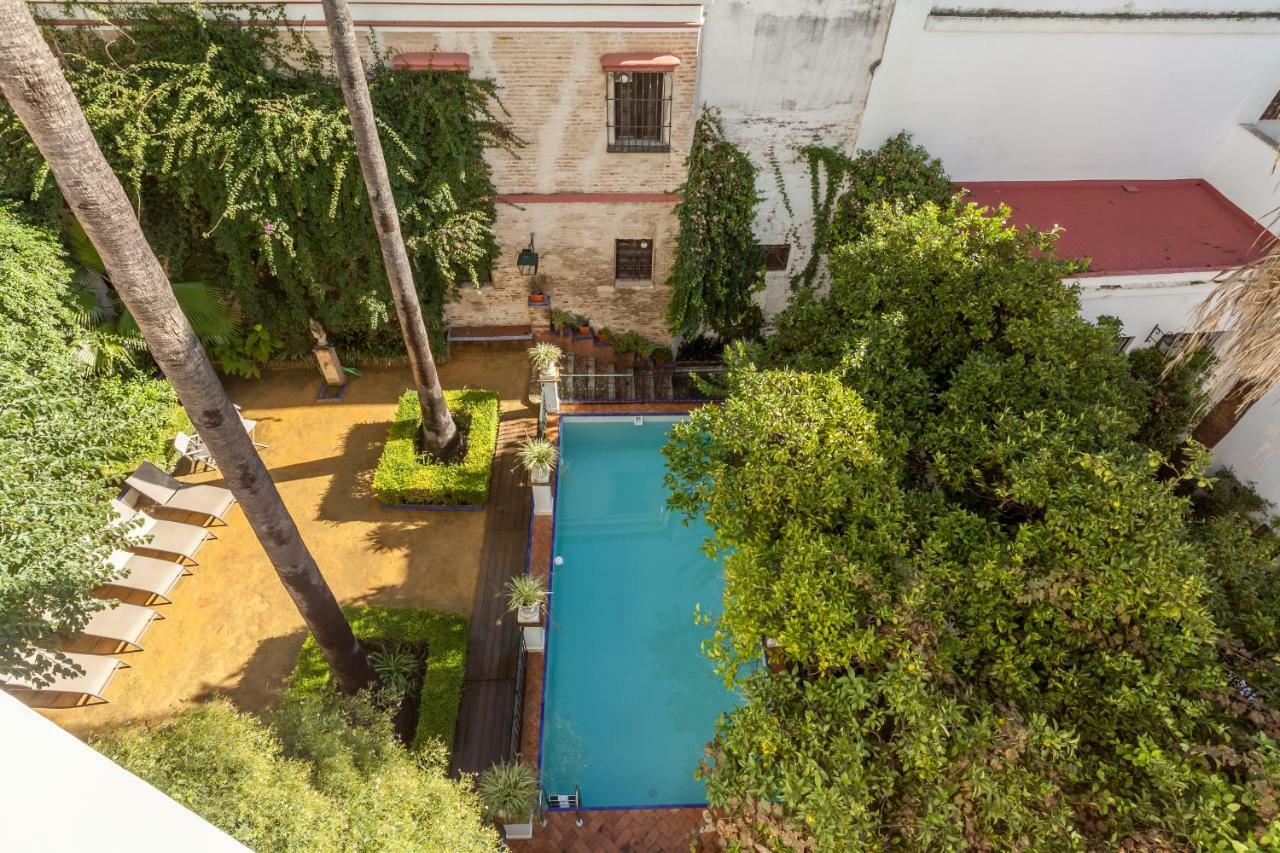 Villa Elvira, Exclusive Pool And Gardens In The Heart Of Sevilla ภายนอก รูปภาพ